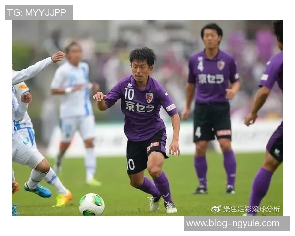 岐阜队与不死鸟的激烈对决揭示足球战术与团队精神的完美结合